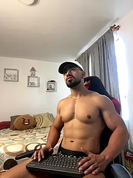 Ezzio Scolaro online show from 17, 12, 2025