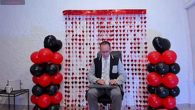  axelking  online show from 14, 2, 2026