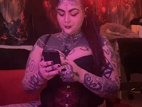 nyxvelon online show from 12, 4, 2026