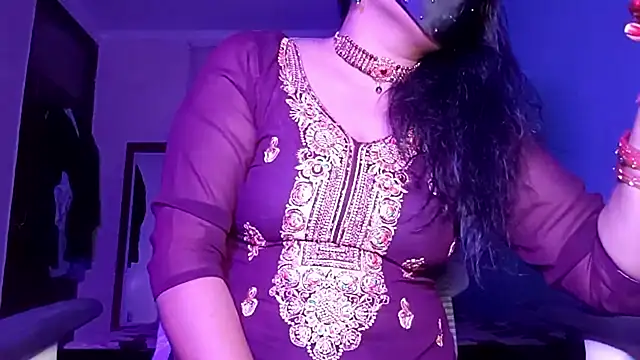 Snapshot of horny_milf_couple chatting on 7, 5, 2026 horny milf couple online show from 7, 5, 2026