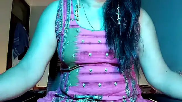 Snapshot of horny_milf_couple chatting on 31, 5, 2026 horny milf couple online show from 31, 5, 2026