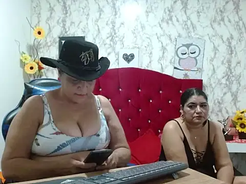 DannaLanegra2 online show from 15, 11, 2025