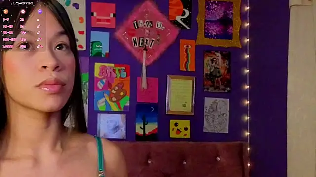 kimhilton  online show from 5, 4, 2026