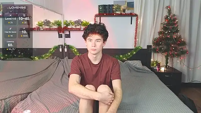 Cute Mike online show from 15, 12, 2025