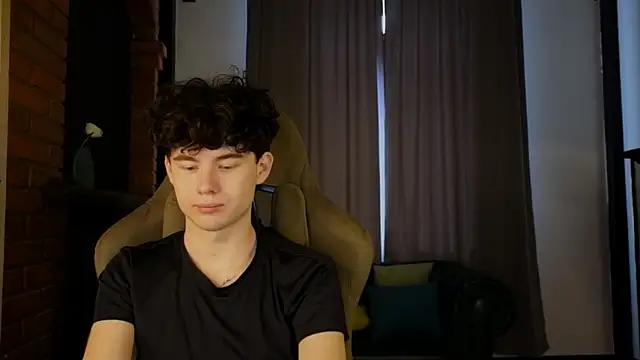 Cute Mike online show from 17, 4, 2026