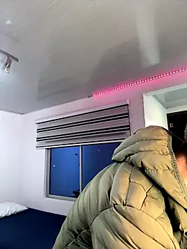 noah red online show from 10, 10, 2025