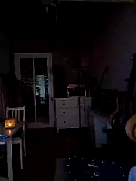 MissHazelnut online show from 12, 10, 2025