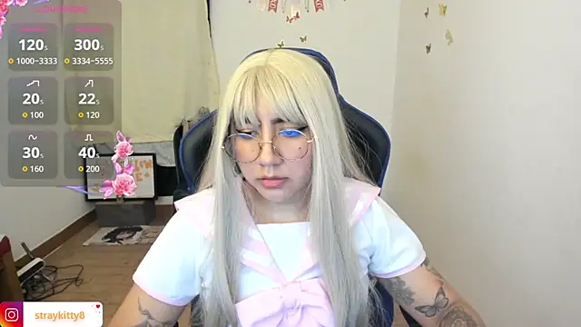 LoveLyy- online show from 10, 4, 2026