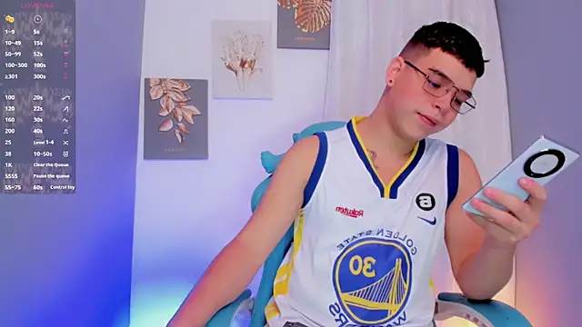 alex boyy online show from 7, 11, 2025