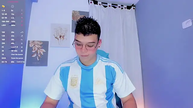 alex boyy online show from 10, 11, 2025