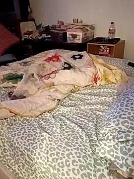 Lauren2012ss online show from 1, 12, 2025