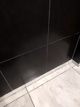 Snapshot of SantiagoB2 chatting on 16, 10, 2025 SantiagoB2 online show from 16, 10, 2025