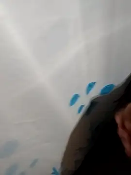 Snapshot of SantiagoB2 chatting on 18, 10, 2025 SantiagoB2 online show from 18, 10, 2025