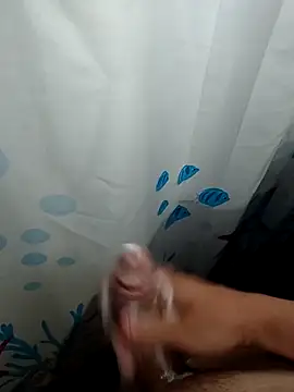 Snapshot of SantiagoB2 chatting on 16, 11, 2025 SantiagoB2 online show from 16, 11, 2025