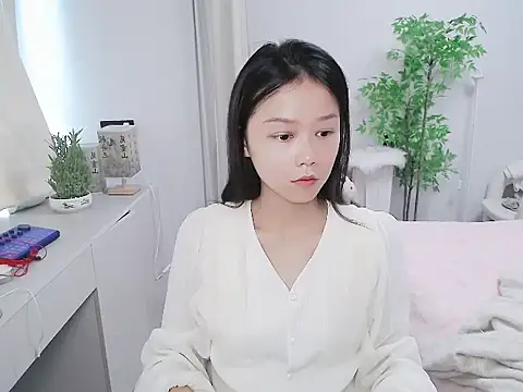 mili0923 online show from 7, 10, 2025