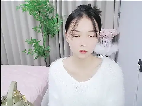 mili0923 online show from 28, 10, 2025