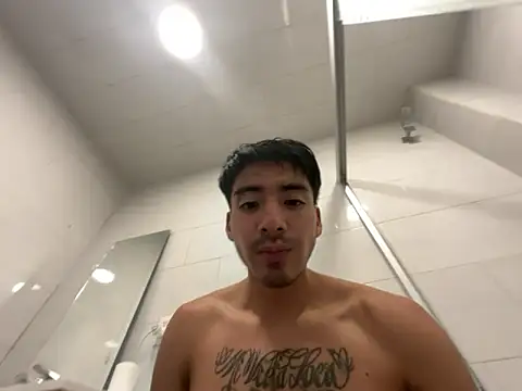 Snapshot of giooo5828 chatting on 10, 11, 2025 giooo5828 online show from 10, 11, 2025