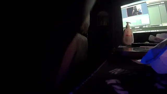 suicdemask online show from 3, 2, 2026