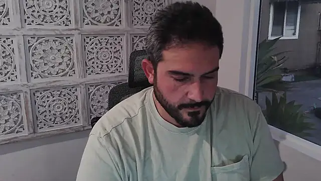 Snapshot of socal_streamer chatting on 29, 10, 2025 socal streamer online show from 29, 10, 2025