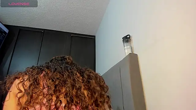 emy collyns online show from 10, 2, 2026