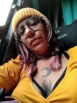 Abby 2-1 online show from 6, 11, 2025