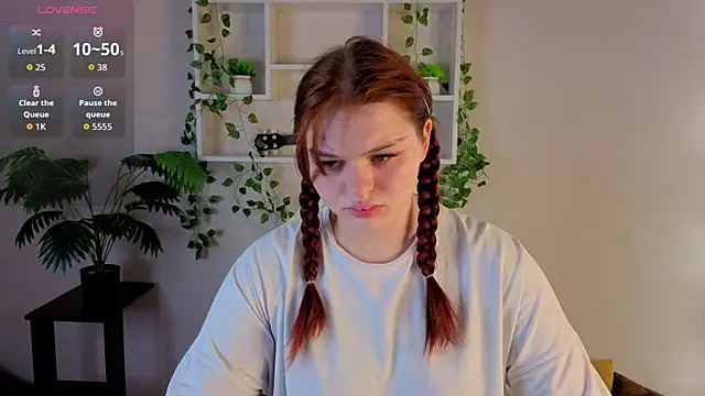 Barbara Mitchel online show from 15, 12, 2025