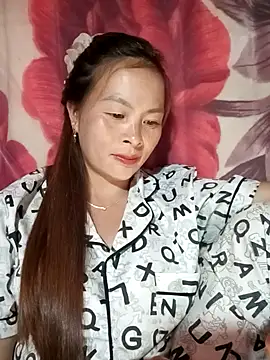 Snapshot of lucky774- chatting on 13, 10, 2025 lucky774- online show from 13, 10, 2025