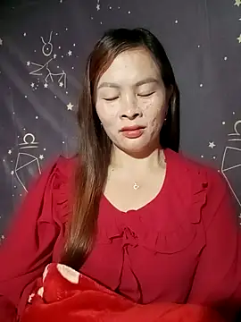 Snapshot of lucky774- chatting on 13, 11, 2025 lucky774- online show from 13, 11, 2025