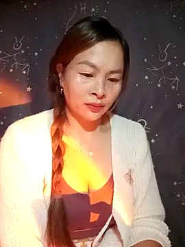 Snapshot of lucky774- chatting on 18, 11, 2025 lucky774- online show from 18, 11, 2025