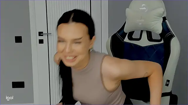 Snapshot of Marry_Jein13 chatting on 9, 10, 2025 Marry Jein13 online show from 9, 10, 2025