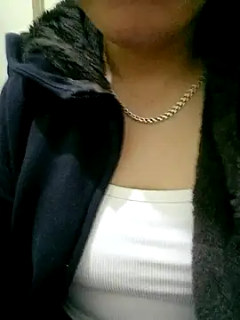 Ducky27021991 online show from 7, 1, 2026