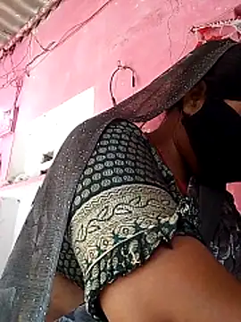 Snapshot of Cr_sonam chatting on 8, 5, 2026 Cr sonam online show from 8, 5, 2026
