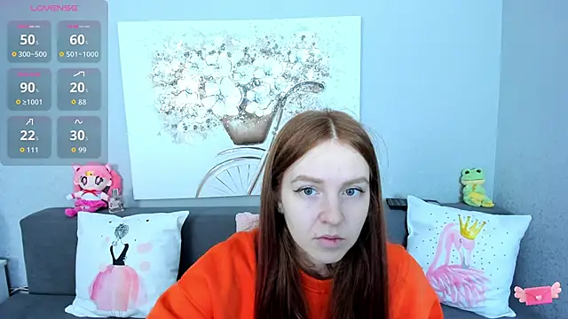 Evarey  online show from 10, 11, 2025