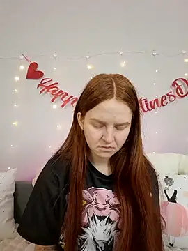 Snapshot of Evarey_ chatting on 18, 2, 2026 Evarey online show from 18, 2, 2026