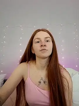 Snapshot of Evarey_ chatting on 23, 2, 2026 Evarey online show from 23, 2, 2026