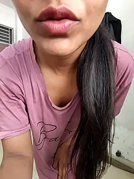 anshika0124 online show from 8, 1, 2026