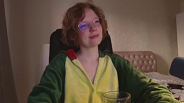 emymayy online show from 22, 6, 2026