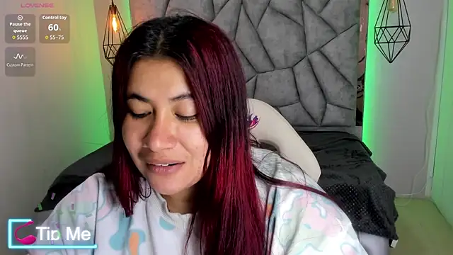 Snapshot of Addyy_02 chatting on 17, 6, 2026 Addyy 02 online show from 17, 6, 2026