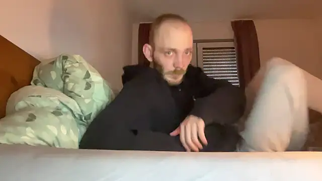 MolleDolle online show from 8, 10, 2025