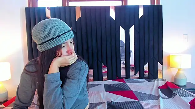 Sofy and Mia online show from 15, 11, 2025