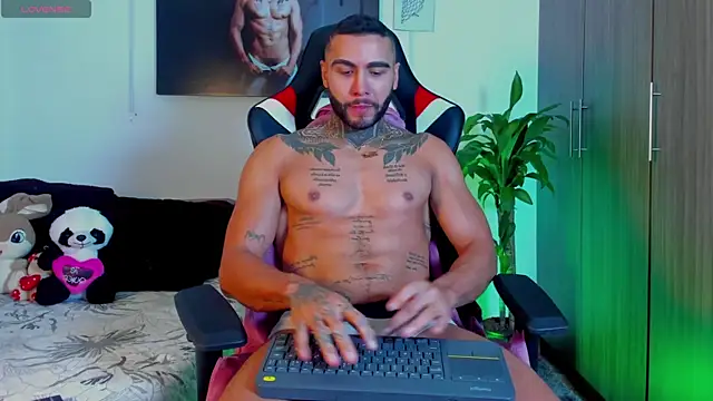 Danny Willson online show from 18, 4, 2026