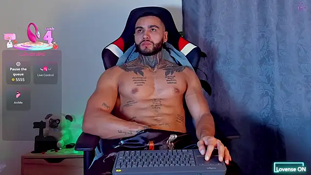 Danny Willson online show from 4, 6, 2026