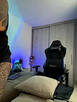 Dave-Max01 online show from 20, 11, 2025