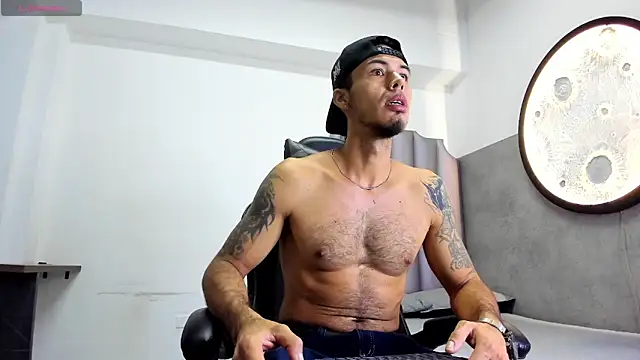 Rurik Jones online show from 21, 10, 2025