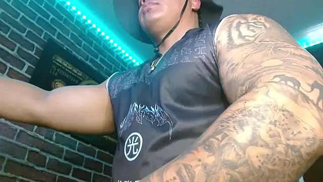 jordan bigcock  online show from 30, 11, 2025