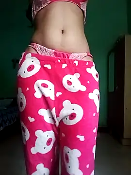 Snapshot of Hornyme18 chatting on 27, 10, 2025 Hornyme18 online show from 27, 10, 2025