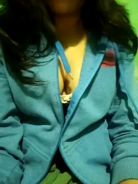 Snapshot of Hornyme18 chatting on 26, 11, 2025 Hornyme18 online show from 26, 11, 2025