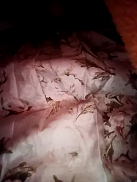 Snapshot of Hornyme18 chatting on 28, 11, 2025 Hornyme18 online show from 28, 11, 2025