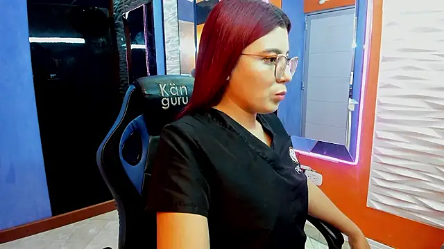 Snapshot of allison_mc chatting on 13, 2, 2026 allison mc online show from 13, 2, 2026