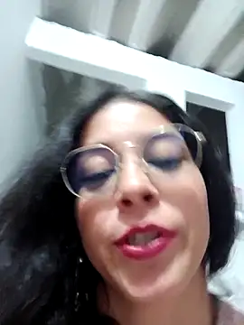 Snapshot of Eloisa_smith chatting on 10, 10, 2025 Eloisa smith online show from 10, 10, 2025